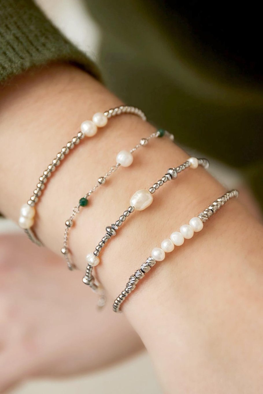 Bracelet with pearls and beads Gold Color Stainless Steel Picture2